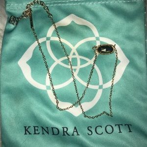 Kendra Scott necklace
